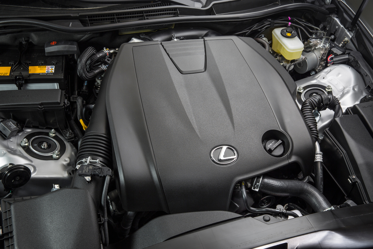 Lexus IS 250のエンジン（4GR-FSE）
